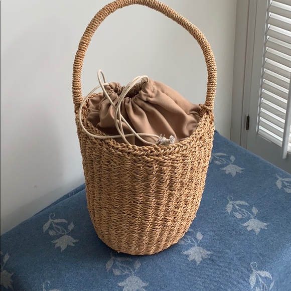 Free People Handbags - Free People “Sunday Funday” basket bag